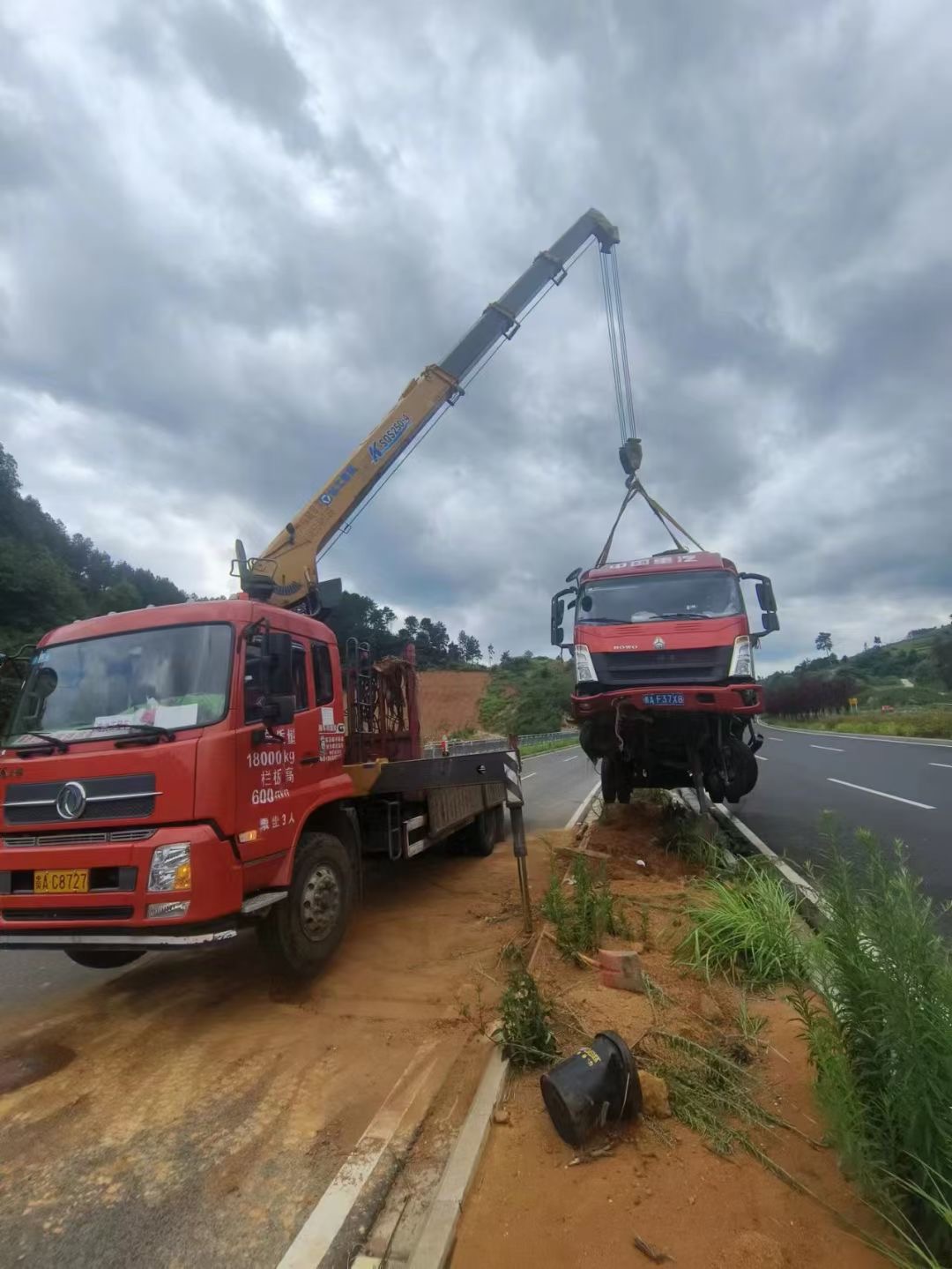 雨山区吊车出租公司在日常生活中对吊车要怎样检查